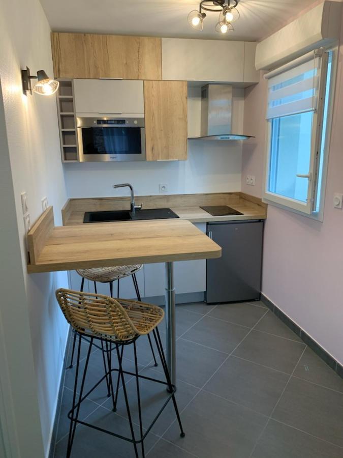Studio Calme Et Cosy Saint-Julien-les-Villas المظهر الخارجي الصورة