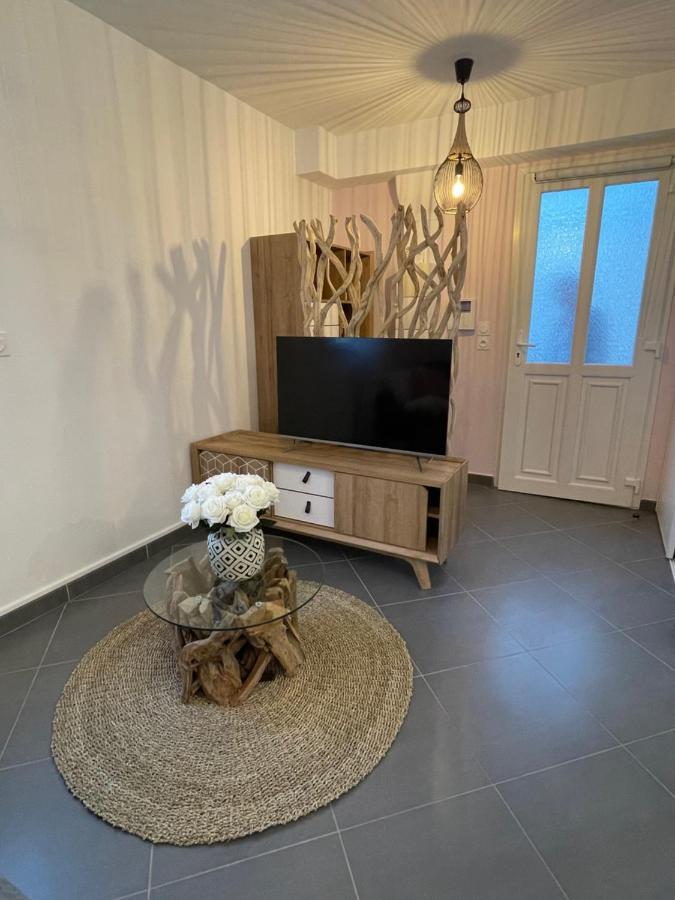 Studio Calme Et Cosy Saint-Julien-les-Villas المظهر الخارجي الصورة