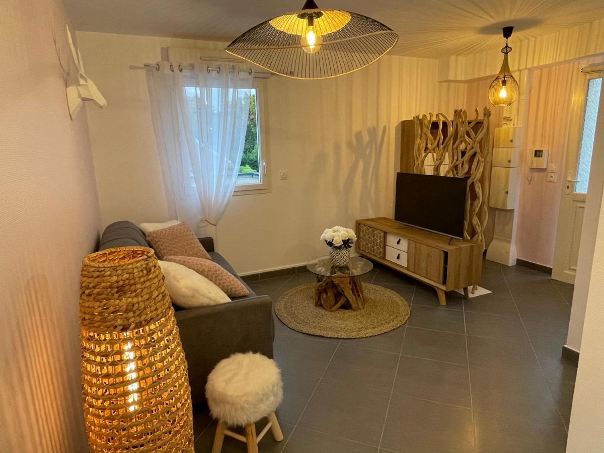 Studio Calme Et Cosy Saint-Julien-les-Villas المظهر الخارجي الصورة